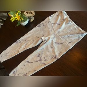 Old Navy Extra High Rise Leggings